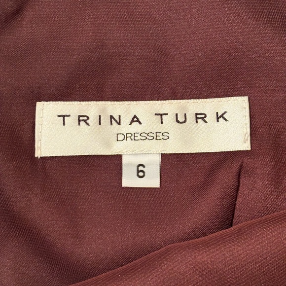 Trina Turk Accordion pleat dress Size 6 100% Silk - Picture 4 of 6